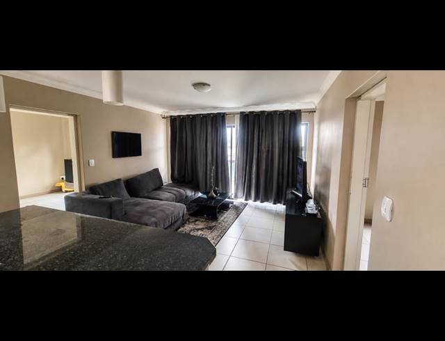 2 BEDROOM APARTMENT FOR SALE IN AMBERFIELD